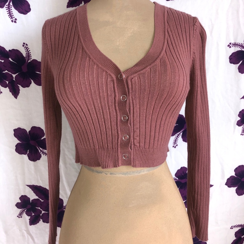 Magenta Cropped Button up